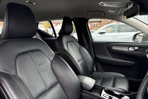 AP22VEU Volvo Xc40 1.5h T5 Recharge 10.7kWh Ultimate Bright Auto Euro 6 (s/s) 5dr Thumbnail #25