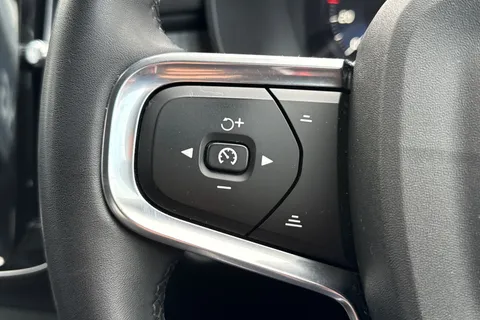 AP22VEU Volvo Xc40 1.5h T5 Recharge 10.7kWh Ultimate Bright Auto Euro 6 (s/s) 5dr Thumbnail #40