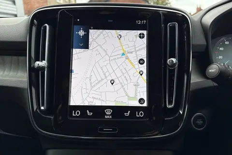 AP22VEU Volvo Xc40 1.5h T5 Recharge 10.7kWh Ultimate Bright Auto Euro 6 (s/s) 5dr Thumbnail #49