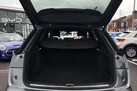 10 of 51 for AUDI Q5 45 TFSI Quattro S Line 5dr S Tronic