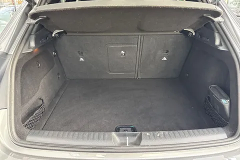 KV67DXF Mercedes-Benz Gla 2.1 GLA220d AMG Line (Premium Plus) 7G-DCT 4MATIC Euro 6 (s/s) 5dr Thumbnail #7