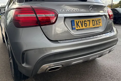 KV67DXF Mercedes-Benz Gla 2.1 GLA220d AMG Line (Premium Plus) 7G-DCT 4MATIC Euro 6 (s/s) 5dr Thumbnail #8