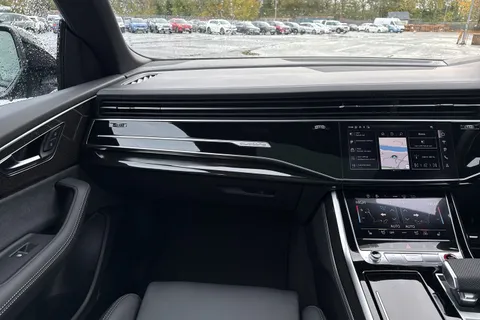  Audi SQ8 4.0 TFSI V8 Black Edition Tiptronic quattro Euro 6 (s/s) 5dr Thumbnail #20