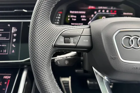  Audi SQ8 4.0 TFSI V8 Black Edition Tiptronic quattro Euro 6 (s/s) 5dr Thumbnail #37