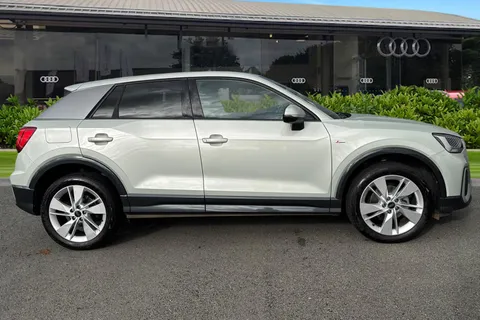 WN74VMM Audi Q2 S line 35 TFSI 150 PS 6-speed Thumbnail #4