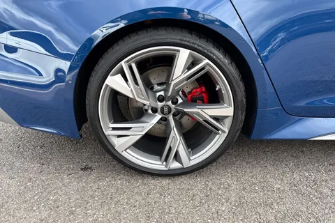 Audi RS 6 Avant 4.0 TFSI V8 Performance Tiptronic quattro Euro 6 (s/s) 5dr Thumbnail #13