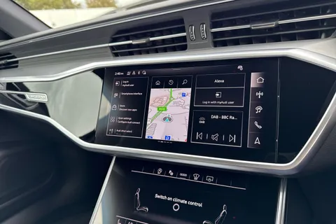 Audi RS 6 Avant 4.0 TFSI V8 Performance Tiptronic quattro Euro 6 (s/s) 5dr Thumbnail #36