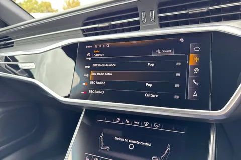 Audi RS 6 Avant 4.0 TFSI V8 Performance Tiptronic quattro Euro 6 (s/s) 5dr Thumbnail #38