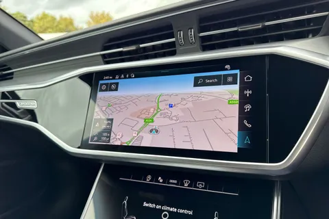 Audi RS 6 Avant 4.0 TFSI V8 Performance Tiptronic quattro Euro 6 (s/s) 5dr Thumbnail #43