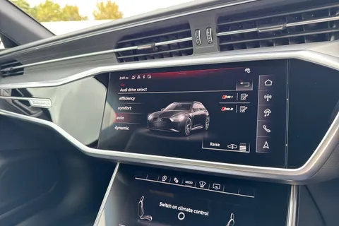 Audi RS 6 Avant 4.0 TFSI V8 Performance Tiptronic quattro Euro 6 (s/s) 5dr Thumbnail #47