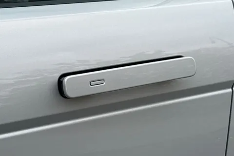 31 of 45 for LAND ROVER RANGE ROVER EVOQUE 2.0 D180 First Edition 5dr Auto