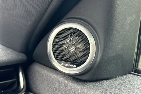 35 of 45 for LAND ROVER RANGE ROVER EVOQUE 2.0 D180 First Edition 5dr Auto