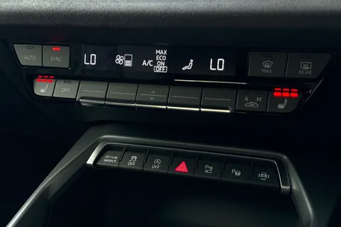 21 of 66 for Audi S3 2.0 TFSI Black Edition Sportback S Tronic quattro Euro 6 (s/s) 5dr