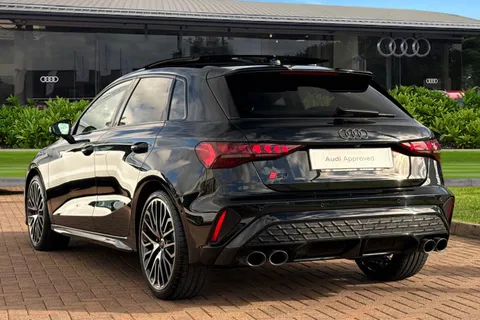 BV74DVG Audi S3 Black Edition TFSI 333 PS S tronic Thumbnail #3