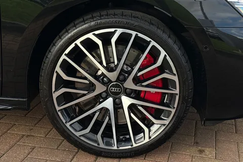 BV74DVG Audi S3 Black Edition TFSI 333 PS S tronic Thumbnail #11