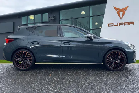 DA25KVG CUPRA Leon 1.5 eTSI V3 DSG Euro 6 (s/s) 5dr Thumbnail #4