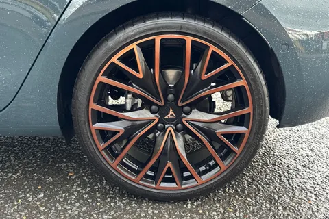 DA25KVG CUPRA Leon 1.5 eTSI V3 DSG Euro 6 (s/s) 5dr Thumbnail #11