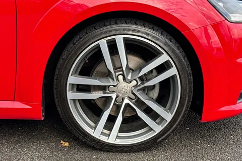 BW66UJG Audi TT 2.0 TDI ultra S line Euro 6 (s/s) 3dr Thumbnail #10