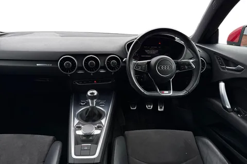 18 of 48 for AUDI TT 2.0 TDI Ultra S Line 2dr