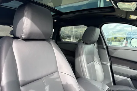 Land Rover Range Rover Velar 2.0 D200 MHEV Dynamic SE Auto 4WD Euro 6 (s/s) 5dr Thumbnail #11