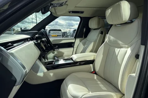 Land Rover Range Rover 3.0 P460e 38.2kWh Autobiography Auto 4WD Euro 6 (s/s) 5dr Thumbnail #12