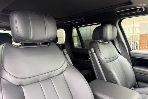 Land Rover Range Rover 3.0 P460e 38.2kWh Autobiography Auto 4WD Euro 6 (s/s) 5dr Thumbnail #11