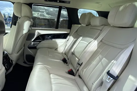 Land Rover Range Rover 3.0 P460e 38.2kWh Autobiography Auto 4WD Euro 6 (s/s) 5dr Thumbnail #14