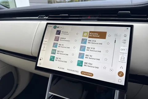 Land Rover Range Rover 3.0 P460e 38.2kWh Autobiography Auto 4WD Euro 6 (s/s) 5dr Thumbnail #38