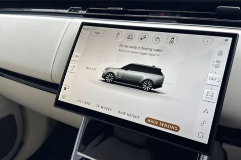 Land Rover Range Rover 3.0 P460e 38.2kWh Autobiography Auto 4WD Euro 6 (s/s) 5dr Thumbnail #45