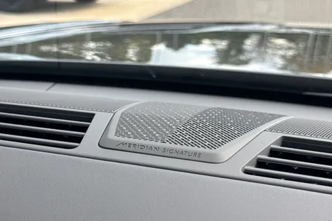 Land Rover Range Rover 3.0 P460e 38.2kWh Autobiography Auto 4WD Euro 6 (s/s) 5dr Thumbnail #54