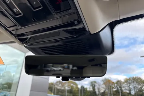 Land Rover Range Rover 3.0 P460e 38.2kWh Autobiography Auto 4WD Euro 6 (s/s) 5dr Thumbnail #56