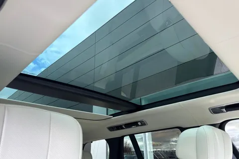 Land Rover Range Rover 3.0 P460e 38.2kWh Autobiography Auto 4WD Euro 6 (s/s) 5dr Thumbnail #57