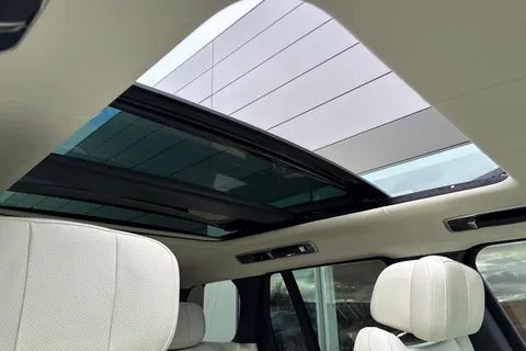 Land Rover Range Rover 3.0 P460e 38.2kWh Autobiography Auto 4WD Euro 6 (s/s) 5dr Thumbnail #58