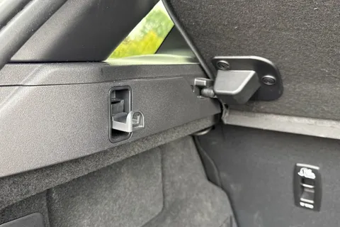 KM24LFK Land Rover Range Rover Evoque 2.0 D200 Dynamic HSE 5dr Thumbnail #29