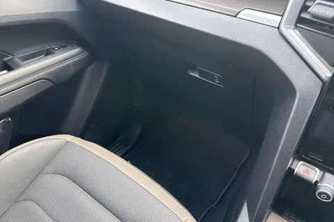 19 of 60 for VOLKSWAGEN AMAROK D/Cab Pick Up Style 2.0 TDI 205 4MOTION Auto