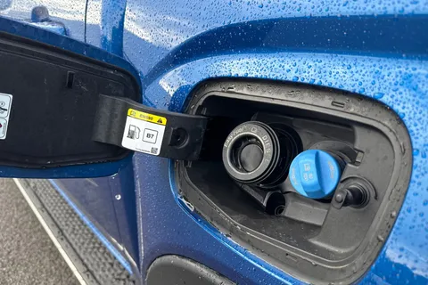 24 of 60 for VOLKSWAGEN AMAROK D/Cab Pick Up Style 2.0 TDI 205 4MOTION Auto