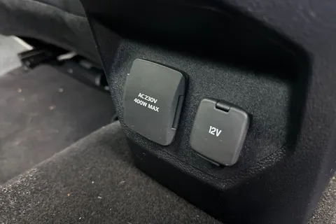 34 of 60 for VOLKSWAGEN AMAROK D/Cab Pick Up Style 2.0 TDI 205 4MOTION Auto