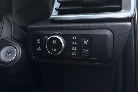 36 of 60 for VOLKSWAGEN AMAROK D/Cab Pick Up Style 2.0 TDI 205 4MOTION Auto