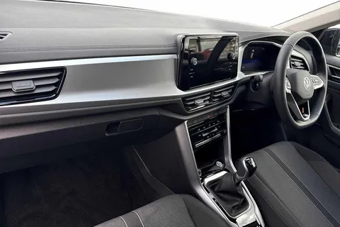 AO25ORL Volkswagen T-Roc 1.5 TSI Match 5dr Thumbnail #2