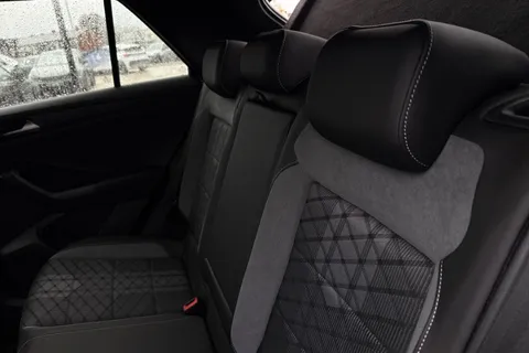 MW25XAB Volkswagen T-Roc 1.5 TSI R-Line 5dr DSG **19' MISANO ALLOYS, REAR CAM** Thumbnail #15