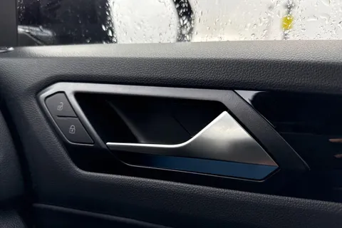 MW25XAB Volkswagen T-Roc 1.5 TSI R-Line 5dr DSG **19' MISANO ALLOYS, REAR CAM** Thumbnail #19