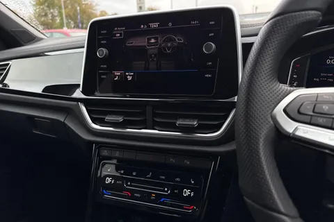 MW25XAB Volkswagen T-Roc 1.5 TSI R-Line 5dr DSG **19' MISANO ALLOYS, REAR CAM** Thumbnail #20