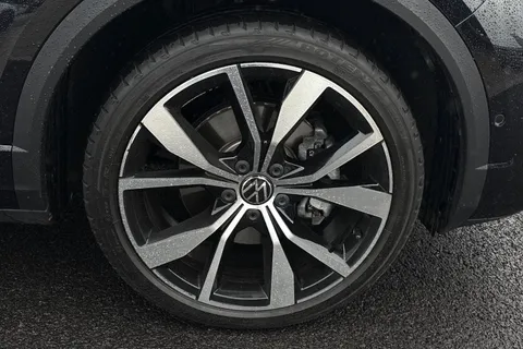 MW25XAB Volkswagen T-Roc 1.5 TSI R-Line 5dr DSG **19' MISANO ALLOYS, REAR CAM** Thumbnail #24