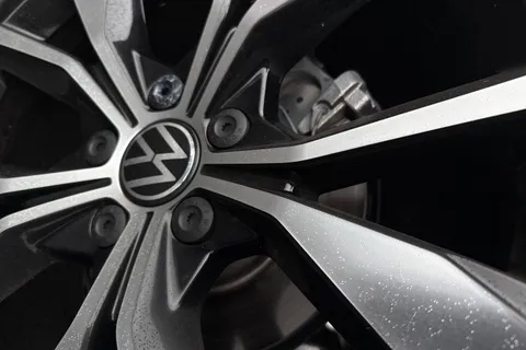 MW25XAB Volkswagen T-Roc 1.5 TSI R-Line 5dr DSG **19' MISANO ALLOYS, REAR CAM** Thumbnail #28