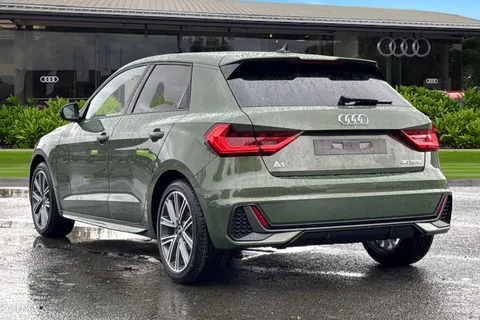  Audi A1 1.0 TFSI 30 S line Sportback Euro 6 (s/s) 5dr Thumbnail #3