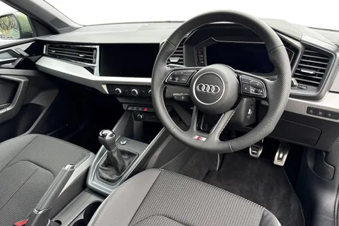  Audi A1 1.0 TFSI 30 S line Sportback Euro 6 (s/s) 5dr Thumbnail #14