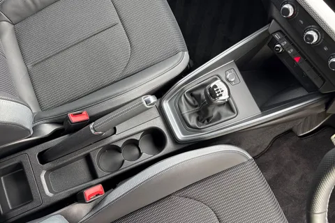  Audi A1 1.0 TFSI 30 S line Sportback Euro 6 (s/s) 5dr Thumbnail #23