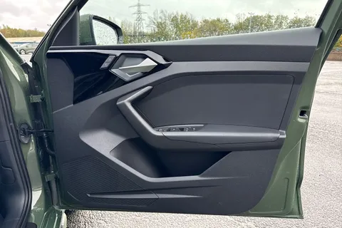  Audi A1 1.0 TFSI 30 S line Sportback Euro 6 (s/s) 5dr Thumbnail #59