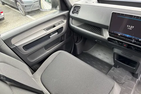 CX75KHD Volkswagen Id. Buzz Cargo Pro 79kWh Commerce Panel Van 5dr Electric Auto (286 ps) Thumbnail #20