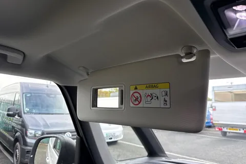 CX75KHD Volkswagen Id. Buzz Cargo Pro 79kWh Commerce Panel Van 5dr Electric Auto (286 ps) Thumbnail #42